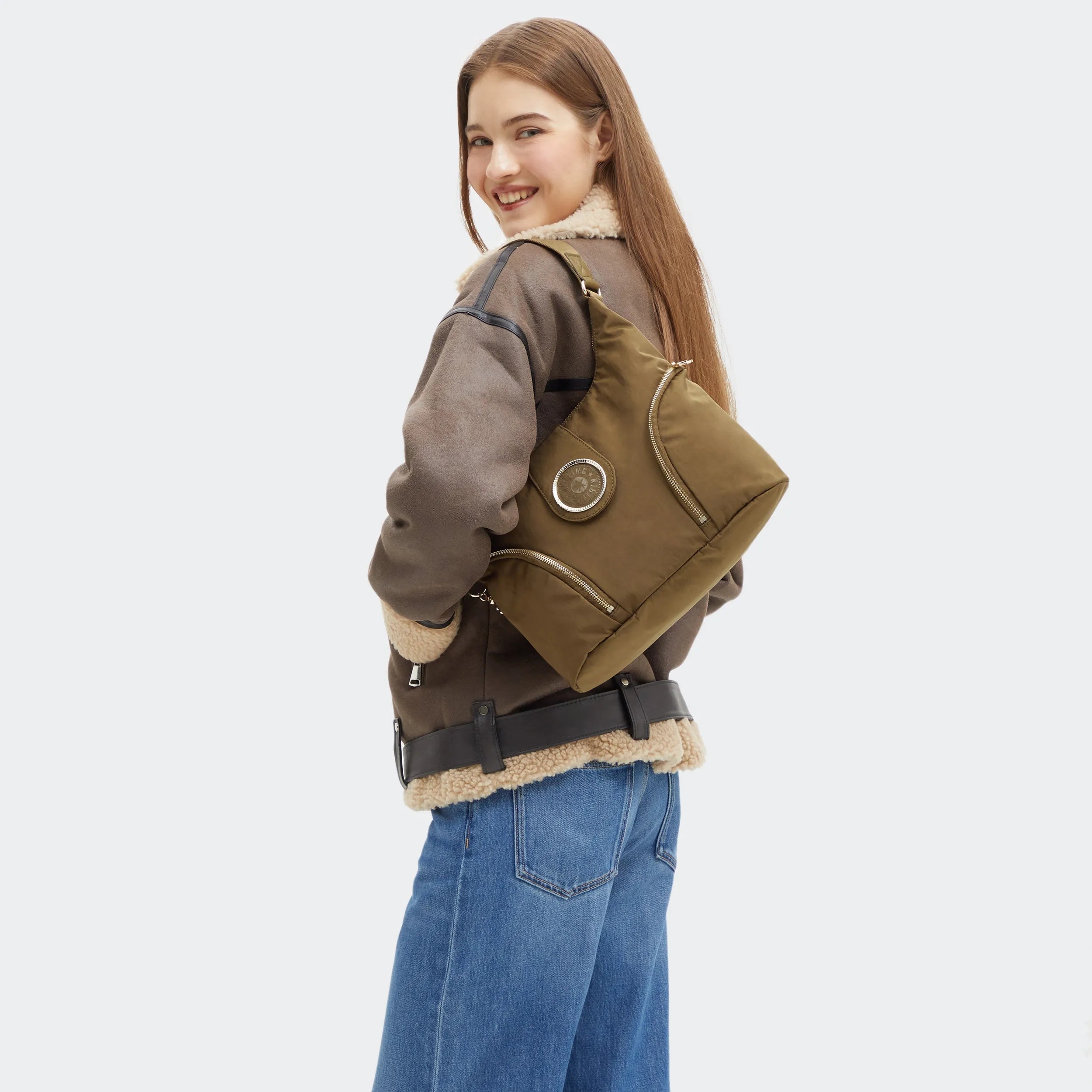 Ilie Shoulder Bag - Image 7