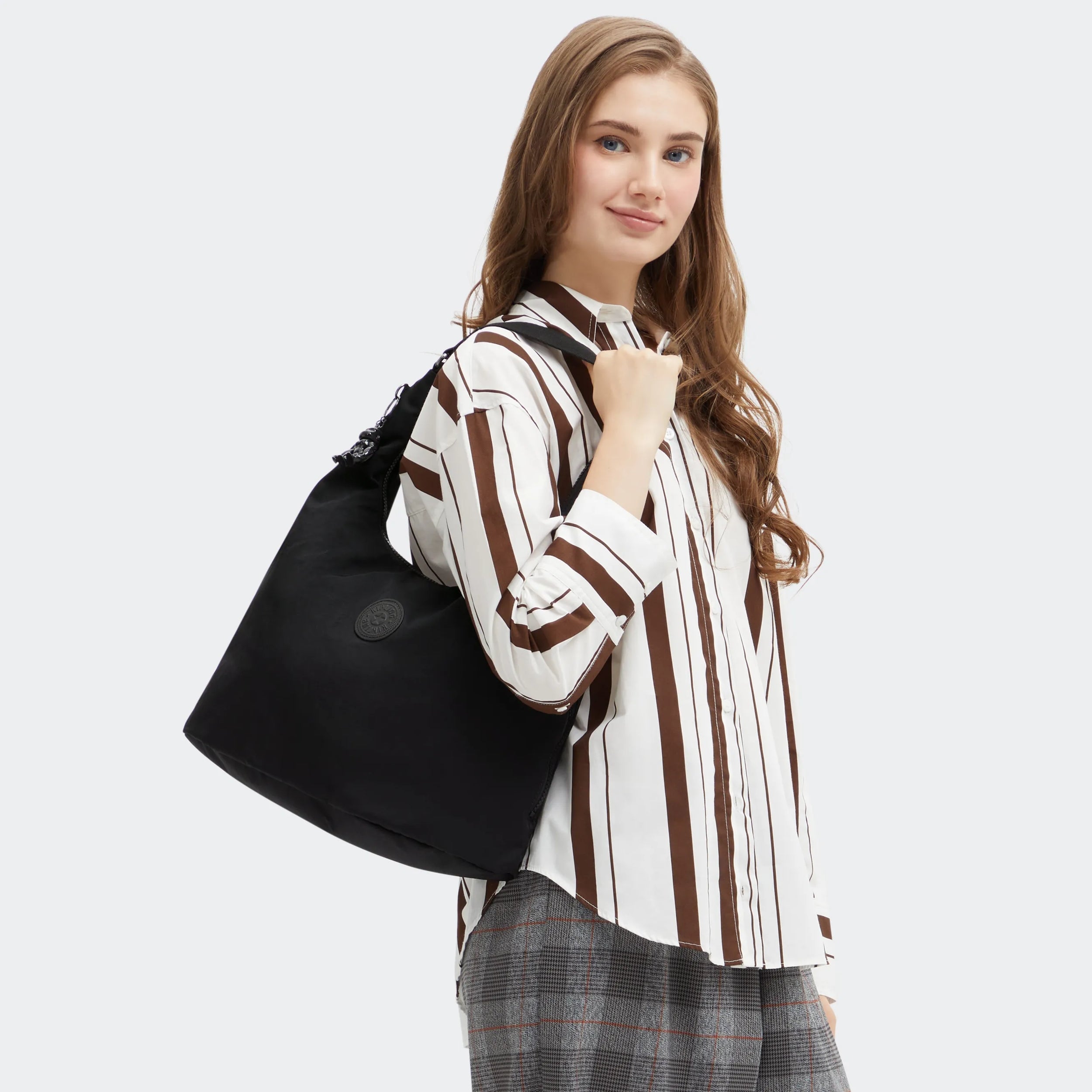 Eanna Zip Shoulder Bag - Image 2